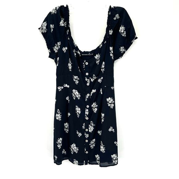 Abercrombie & Fitch women’s puff sleeves button front mini dress - Picture 2 of 9